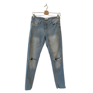 Forever 21 Size 26 Womens Distressed Ripped Skinny Ankle Jean Raw Hem Light Wash